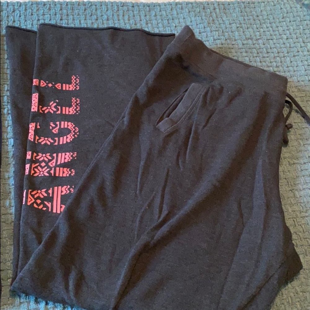 VS Victoria’s Secret Boyfriend Sweatpants